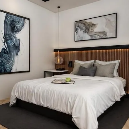 Point Premium, Hagia Sophia Hotell